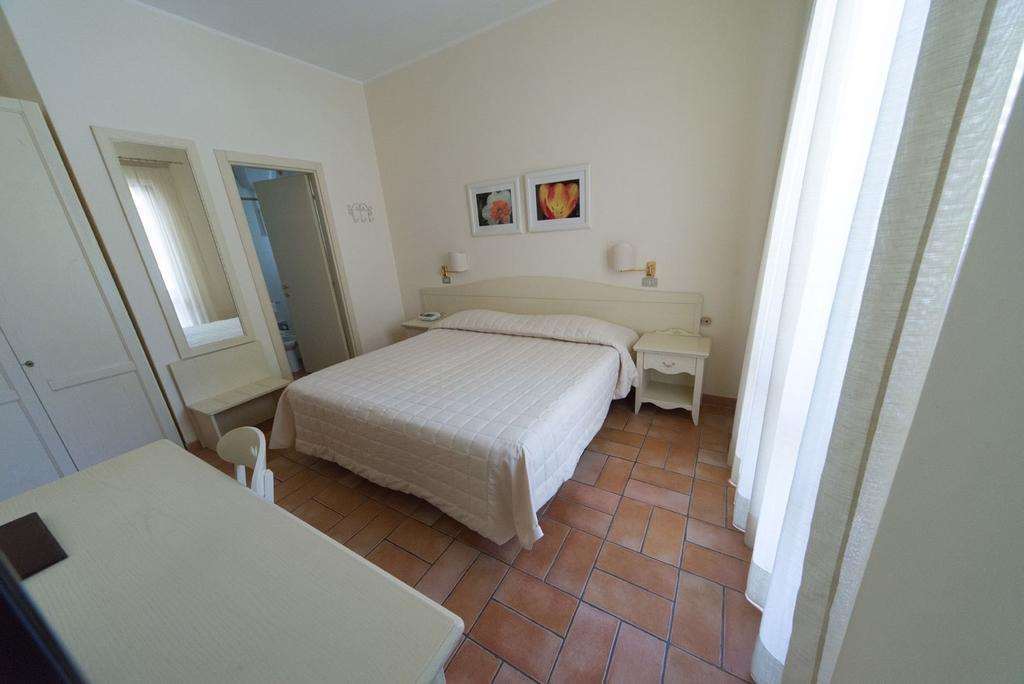 Hotel Giardino Suites And Spa - Numana Szoba fotó